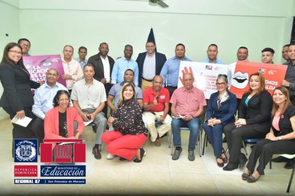 Regional Educación realiza taller Prácticas inclusiva, Masculinidad Solidaria