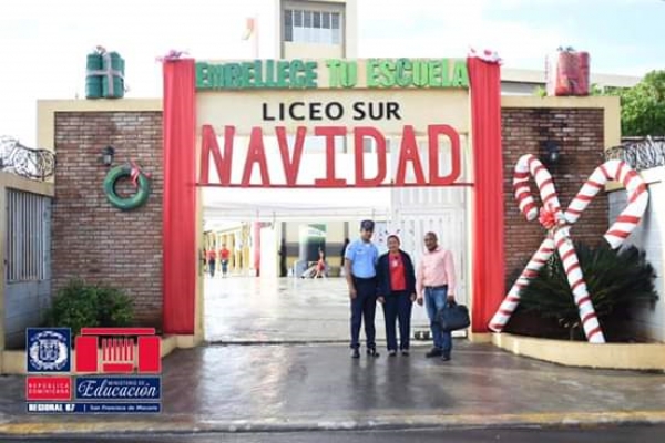 Regional 07 gana 1er, 2do y 3er lugar en Concurso Nacional “Embellece tu Escuela en Navidad”
