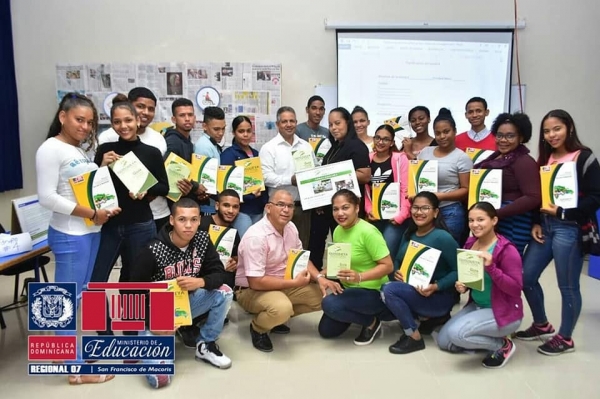 Regional 07 culmina con éxitos capacitación a nuevos facilitadores Quisqueya Aprende Contigo