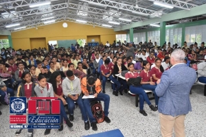 Regional 07 realiza Charla en la Semana de la Seguridad Vial