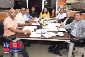 Directora Regional 07 encabeza encuentro con presidentes ADP provincias Duarte y Hermanas Mirabal