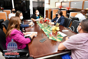 Directora Regional se re&uacute;ne con el Equipo de Gesti&oacute;n