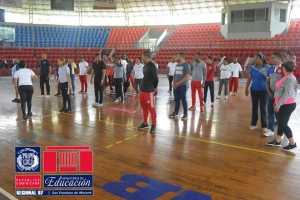 Regional 07 capacita docentes con miras al Festival de Gimnasia