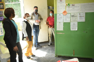 Directora Regional de Educaci&oacute;n 07 realiza recorrido de supervisi&oacute;n