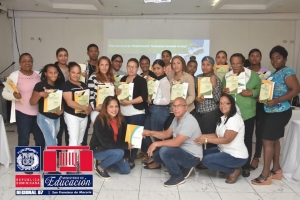 Regional 07 finaliza con &eacute;xitos capacitaci&oacute;n a nuevos facilitadores Quisqueya Aprende Contigo