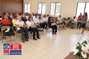 Jornada Escolar Extendida imparte taller Aprovechamiento del Tiempo de los Centros Educativos