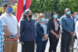 Regional de Educaci&oacute;n 07, participa en ofrenda floral en conmemoraci&oacute;n 51 aniversario ADP