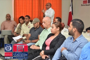 Realizan encuentro con Coordinadores TIC y Facilitadores Proyecto Uno a Uno