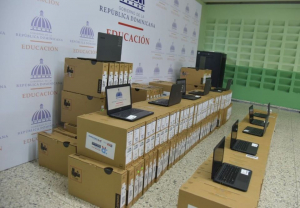 Regional Educaci&oacute;n 07 iniciar&aacute; este viernes entrega de computadoras a docentes