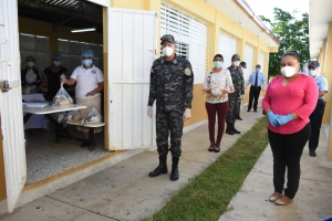 Director Polic&iacute;a Escolar realiza recorrido en Centros Educativos Regional 07