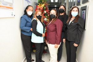 Con encendido de luces del &Aacute;rbol Navide&ntilde;o, Regional 07 recibe la Navidad