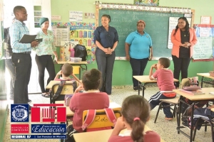 Directora Regional 07 realiza visita a Centro Educativo M&aacute;ximo G&oacute;mez