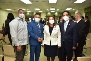 Directora Regional participa en acto reconocimiento al  Liceo Cient&iacute;fico por el Senado