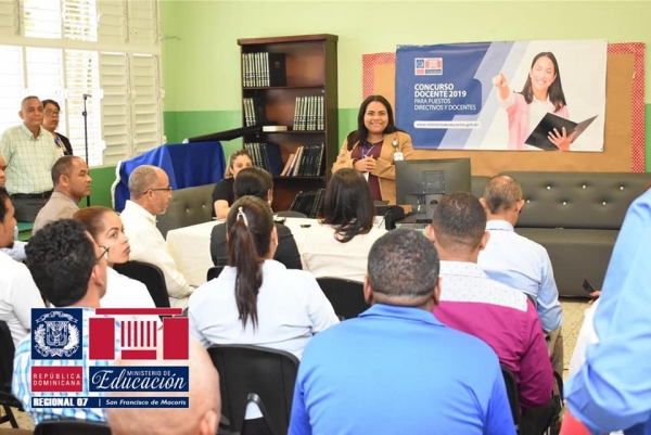 Directora Regional socializa informaciones previo al inicio concurso Oposición 2019