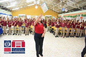 Centro Educativo Salvador Then realiza Festival de Producciones en Ingl&eacute;s