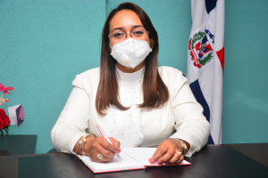 Directora Regional llama reintegrarse a las clases a distancia el 7 de enero