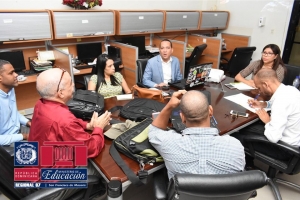 Regional 07 realiza encuentro con Coordinadores Distritales TIC.