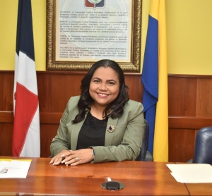 Directora Regional 07 anuncia reinicio concurso oposici&oacute;n docente 2019