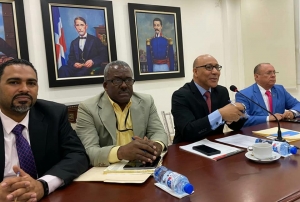 Directora Regional participa en reuni&oacute;n mensual de Directores Regionales