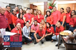Con encendido de &Aacute;rbol Navide&ntilde;o formalmente Regional 07 recibe la navidad